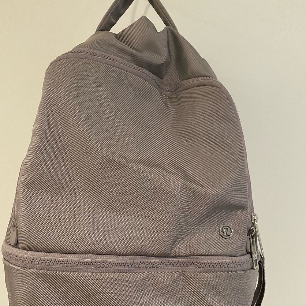 Lululemon city adventurer backpack